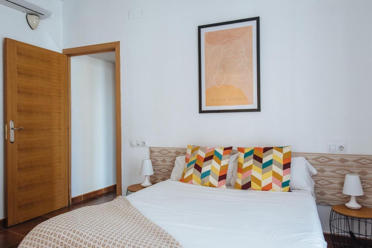 Homeyseville- Bright Apartment At Santa Cruz 6 Pax, Parking Optional Luaran gambar