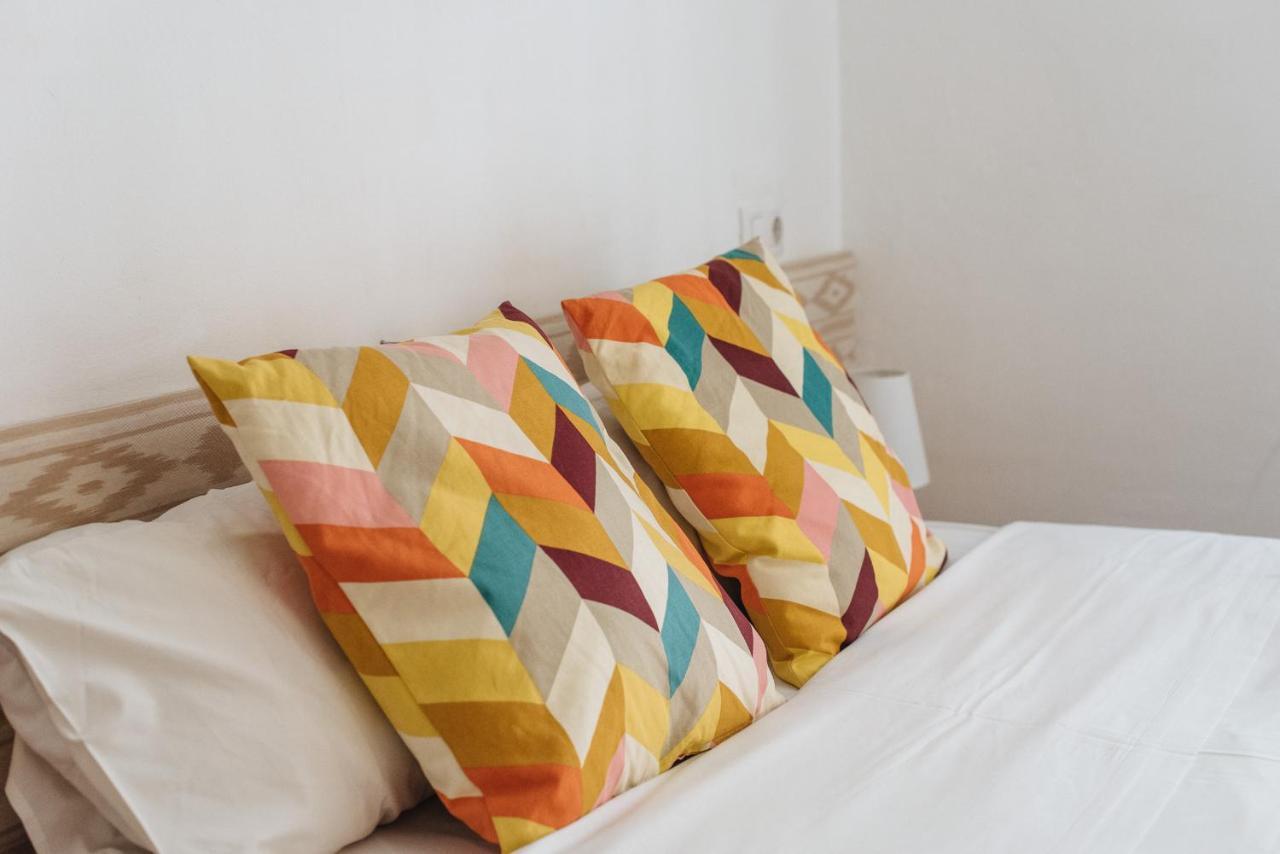 Homeyseville- Bright Apartment At Santa Cruz 6 Pax, Parking Optional Luaran gambar